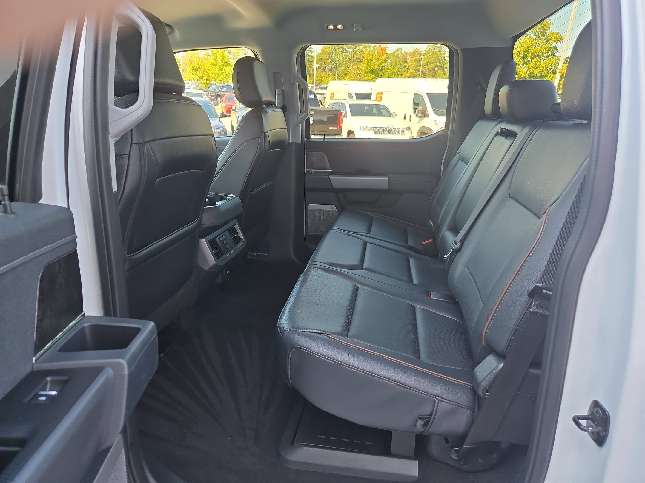 Used 2026 Ford F250 Lariat AWD/4WD image 36