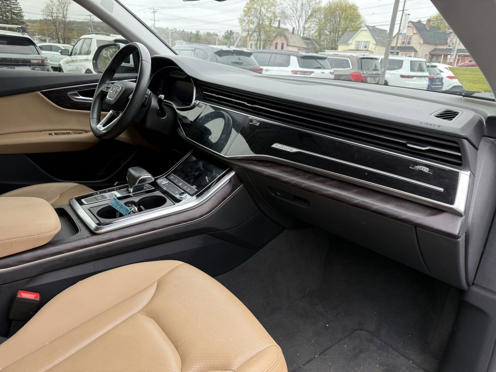 Used 2019 Audi Q8 Premium Plus w/ Premium Plus AWD/4WD image 15