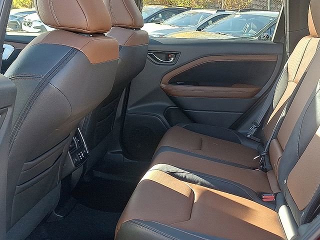 New 2025 Subaru Forester Touring image 7