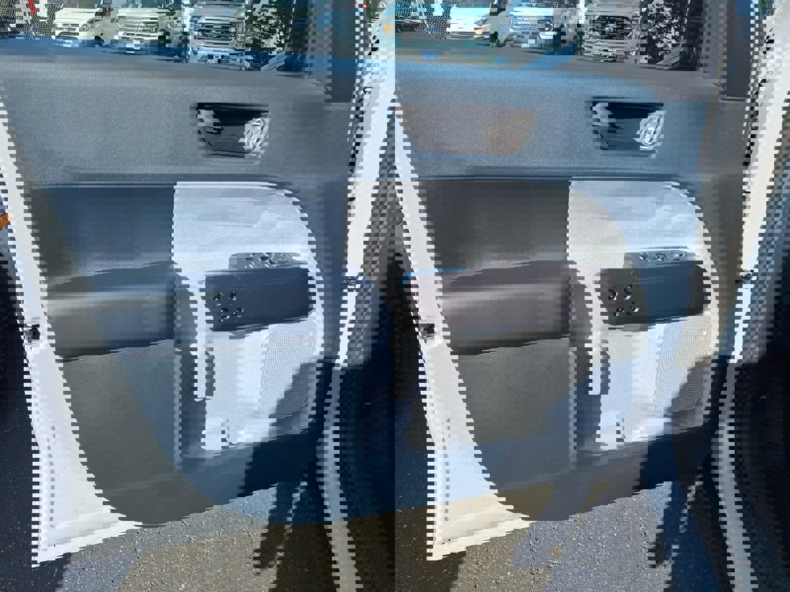 Used 2025 Ford Maverick XLT image 9