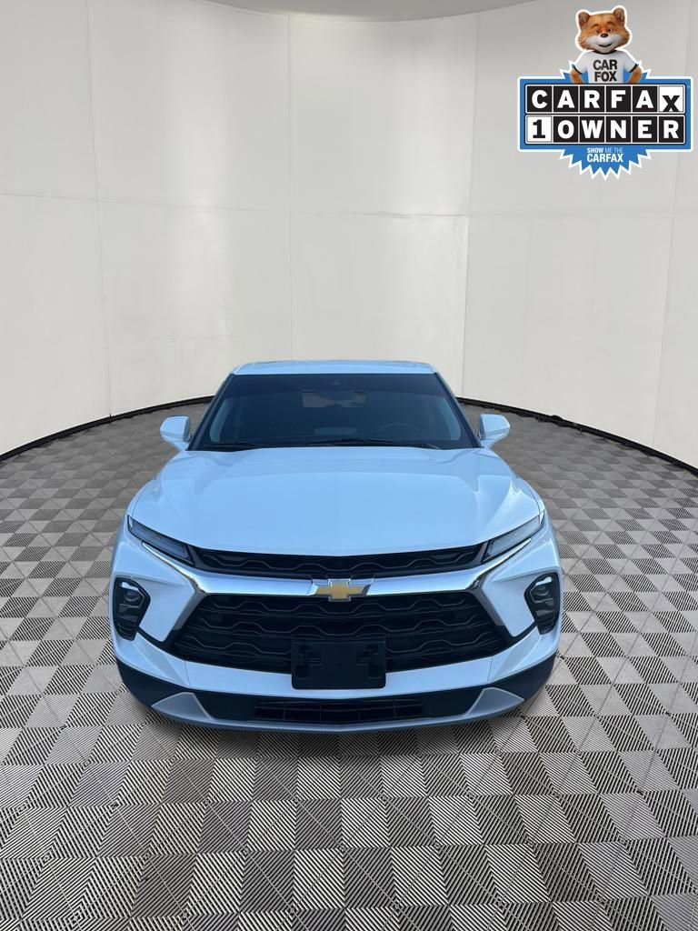 Used 2023 Chevrolet Blazer LT w/ Driver Confidence Package image 3