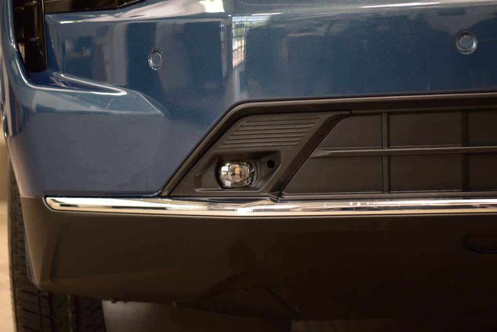 New 2026 Chevrolet Suburban Premier AWD/4WD image 14
