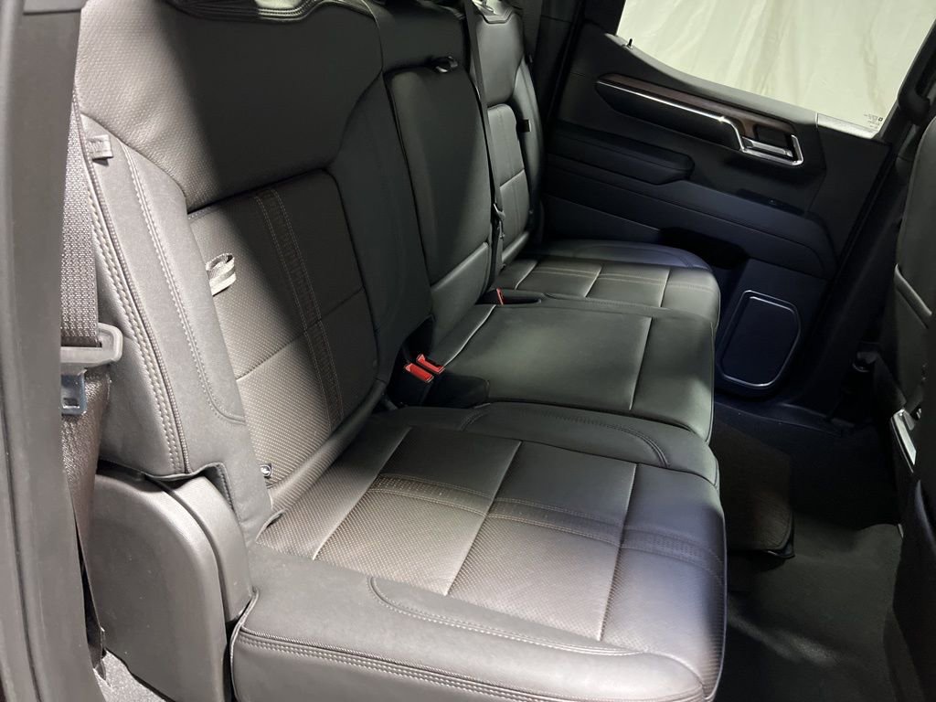 Used 2023 Chevrolet Silverado 1500 High Country w/ Max Trailering Package image 14