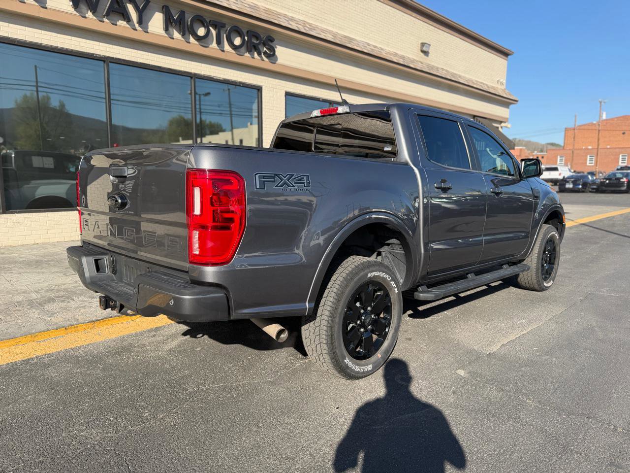 Used 2022 Ford Ranger Lariat w/ Equipment Group 501A High image 3