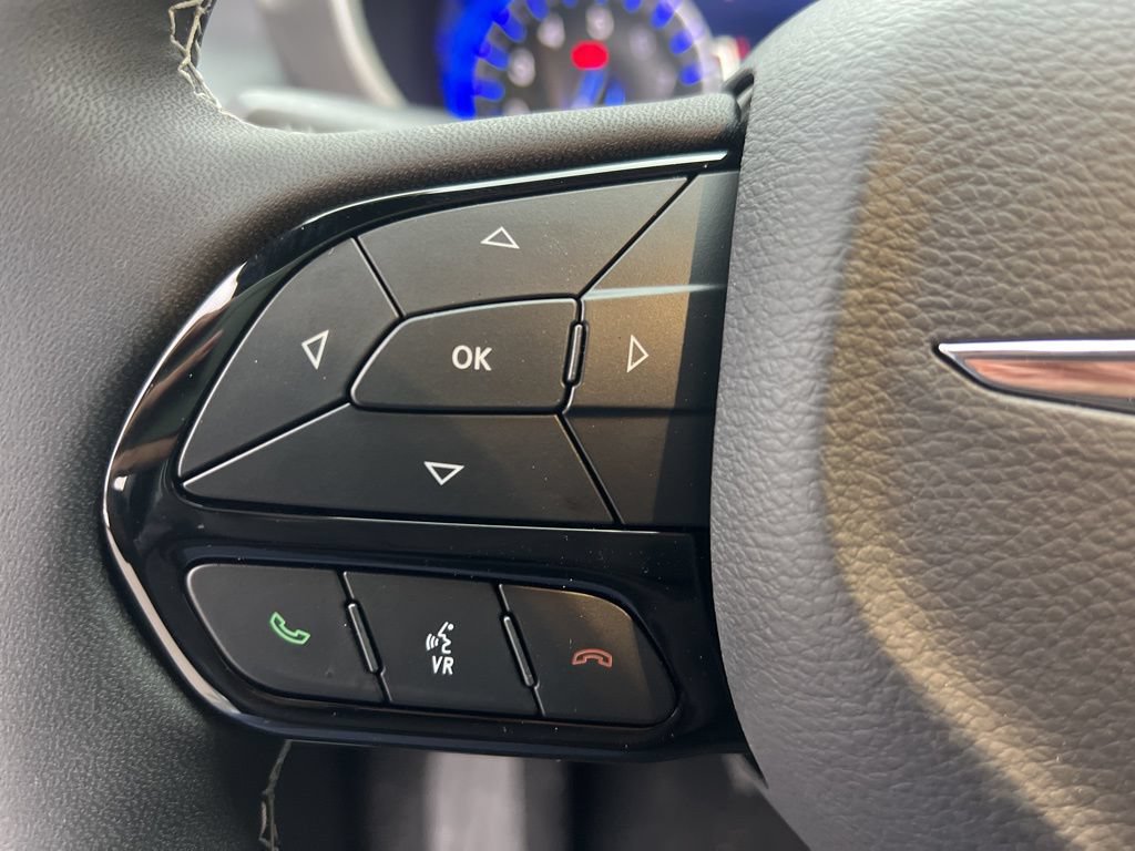 New 2026 Chrysler Pacifica Select w/ S Appearance Package FWD image 13