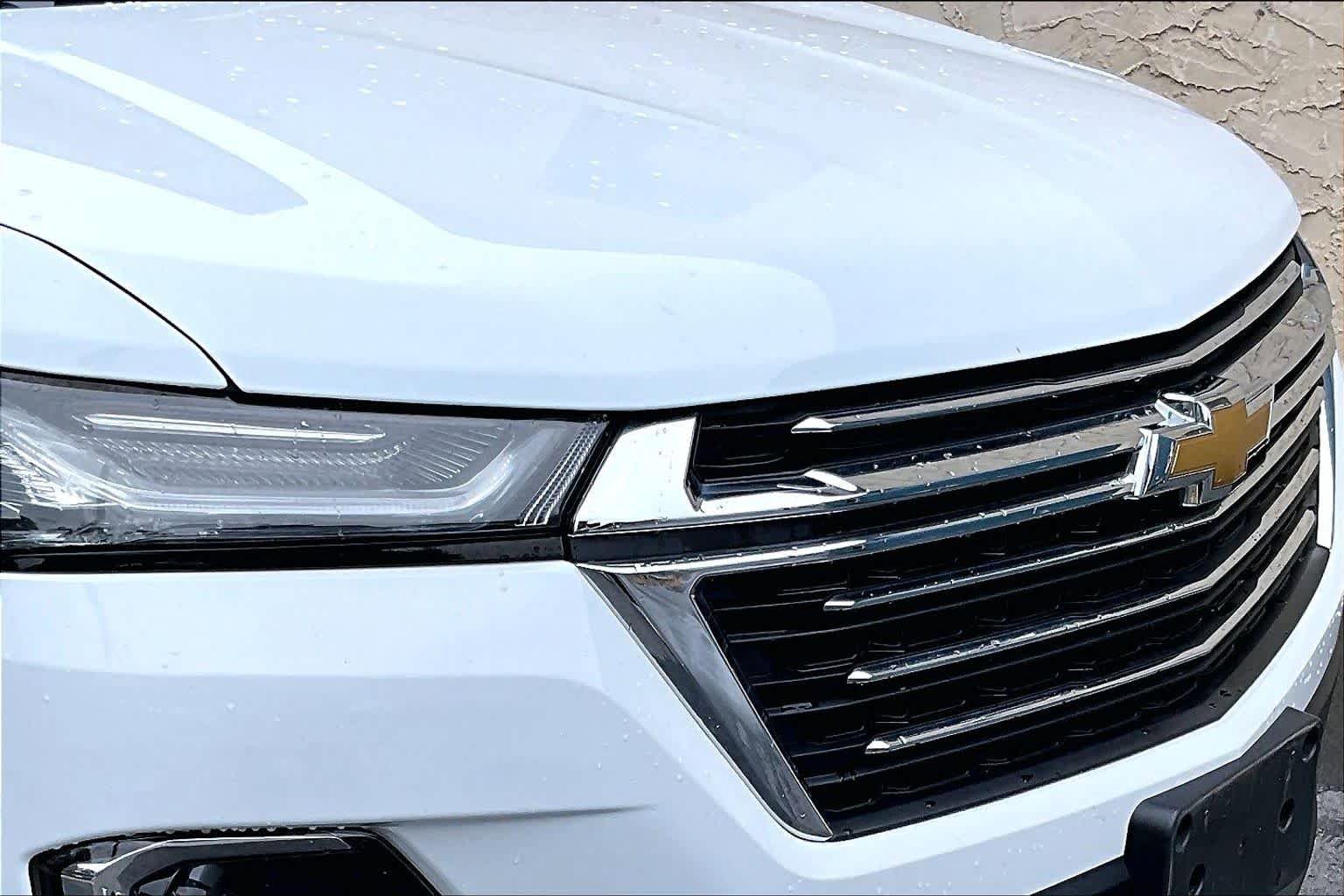 Used 2023 Chevrolet Traverse LT AWD/4WD image 29