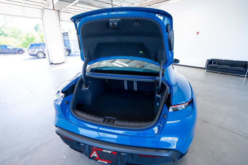 Used 2024 Porsche Taycan image 49