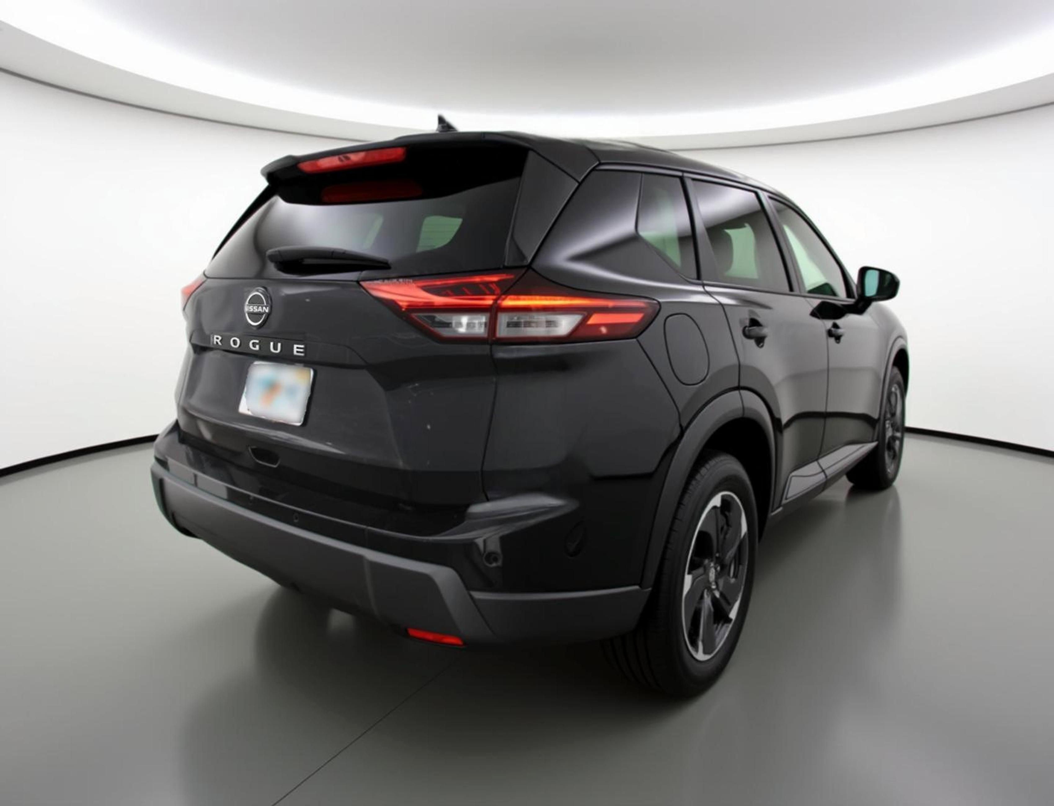 Used 2025 Nissan Rogue SV image 9