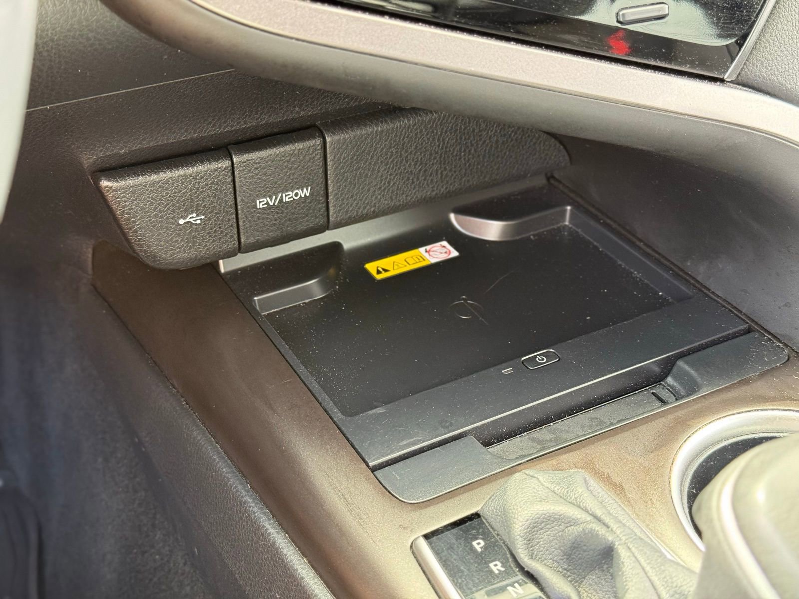 Used 2024 Toyota Camry XLE image 27