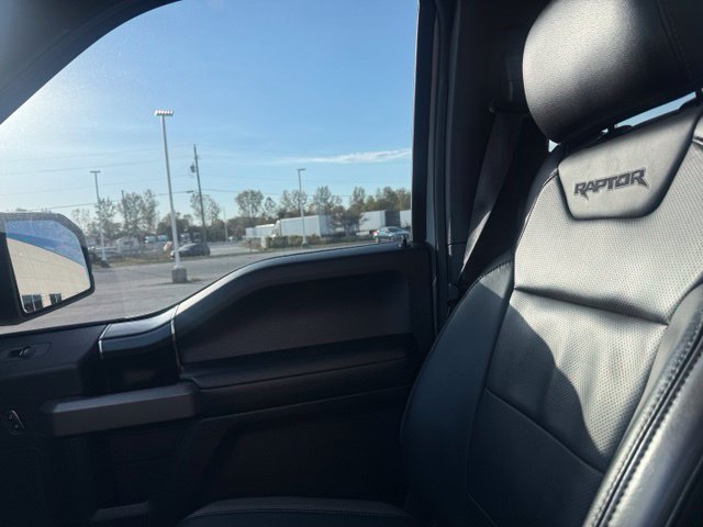 Used 2017 Ford F150 Raptor w/ Equipment Group 801A Mid AWD/4WD image 15