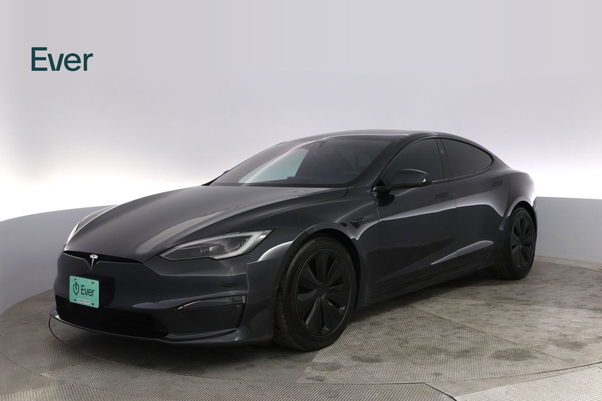 Used 2024 Tesla Model S image 2