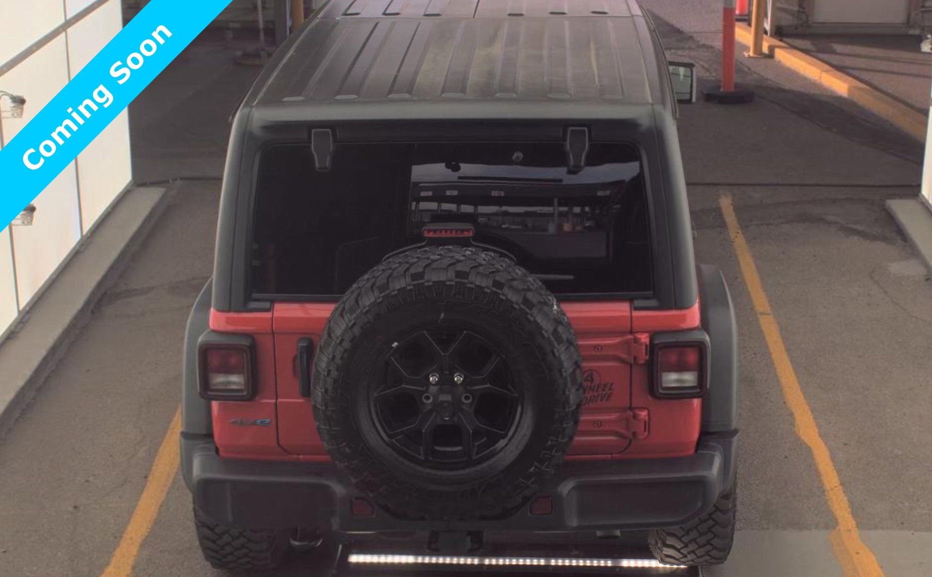 Used 2025 Jeep Wrangler Willys 4xe image 5