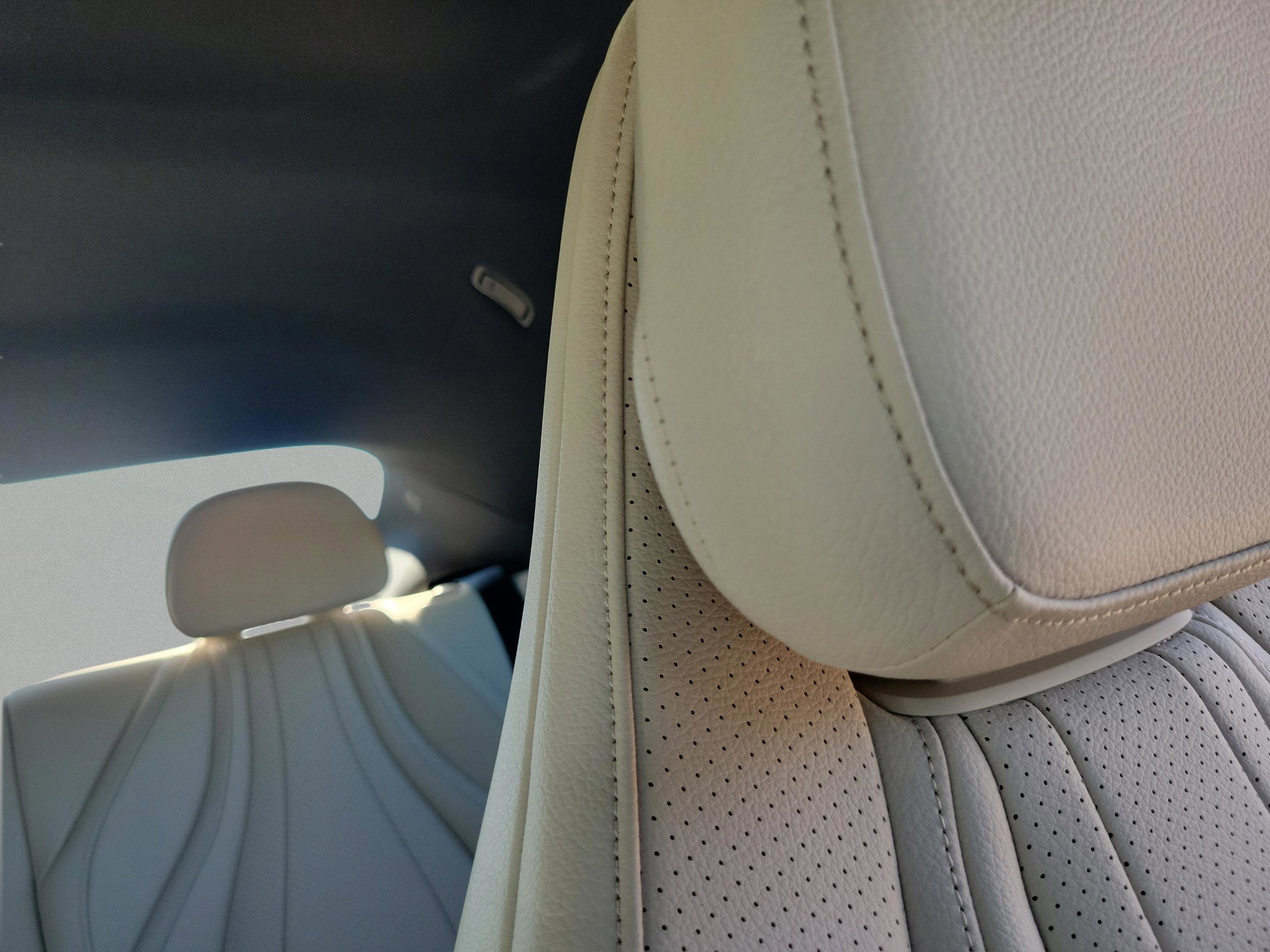 Certified 2026 Mercedes-Benz CLE 300 4MATIC Coupe image 18