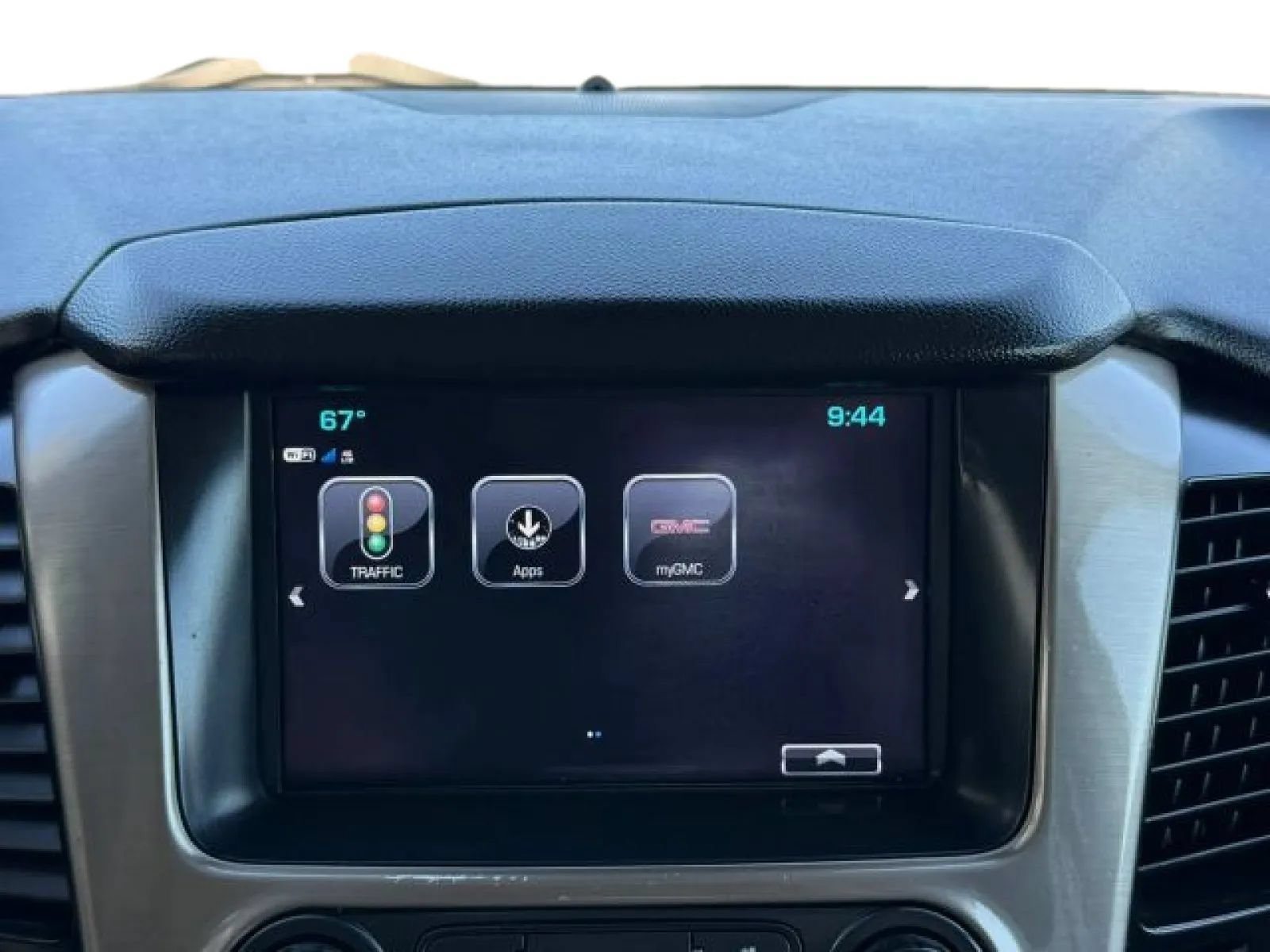 Used 2019 GMC Yukon Denali AWD/4WD image 30