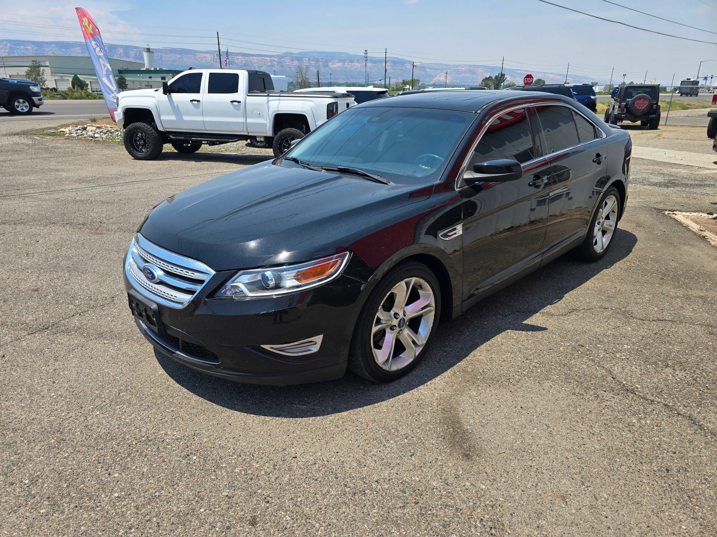 Used 2012 Ford Taurus SHO AWD/4WD image 5