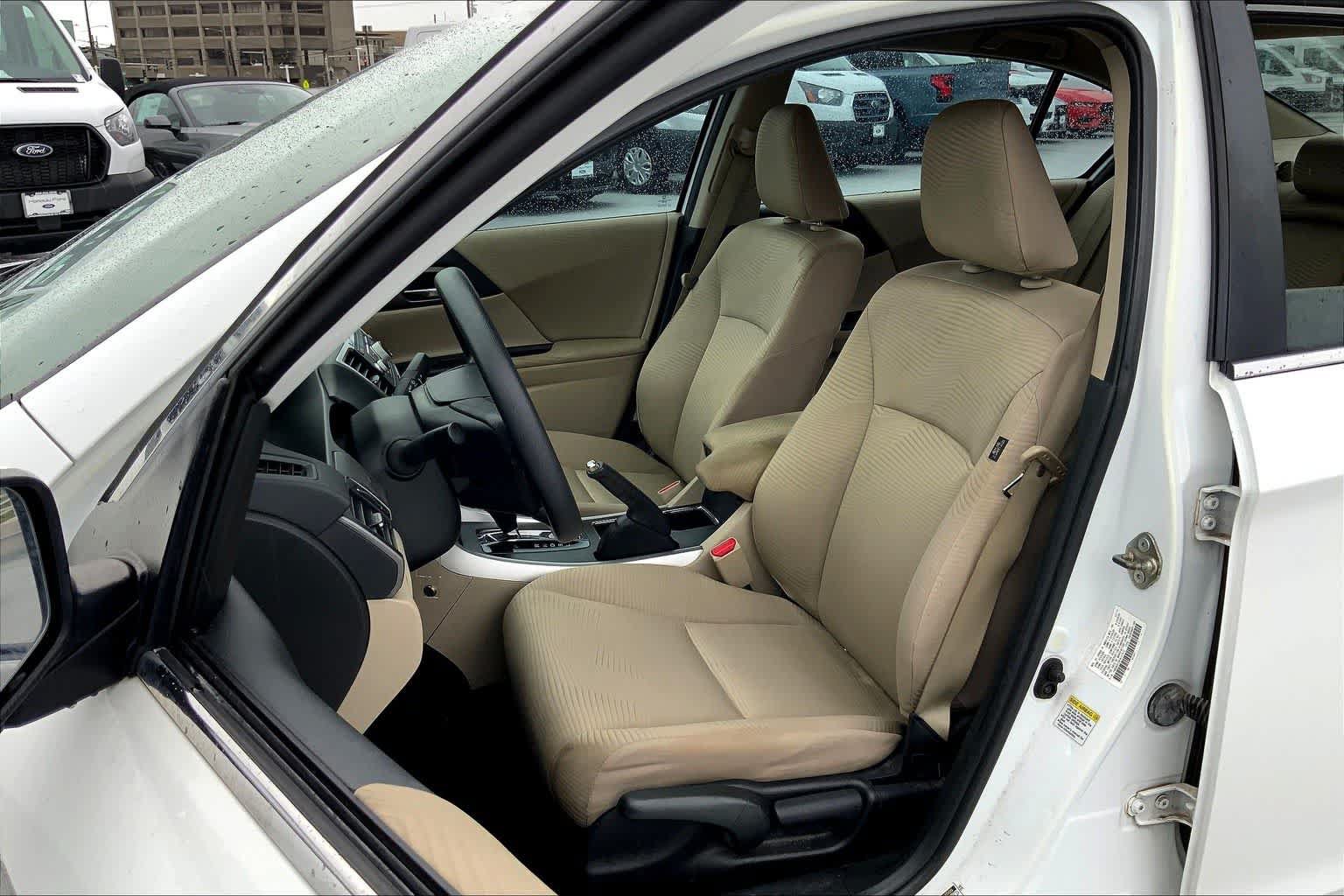 Used 2015 Honda Accord LX image 11