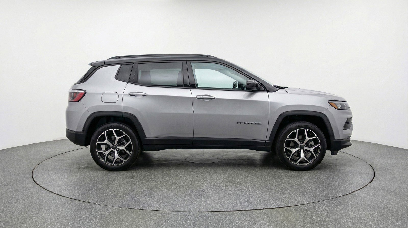 Used 2025 Jeep Compass Limited image 11