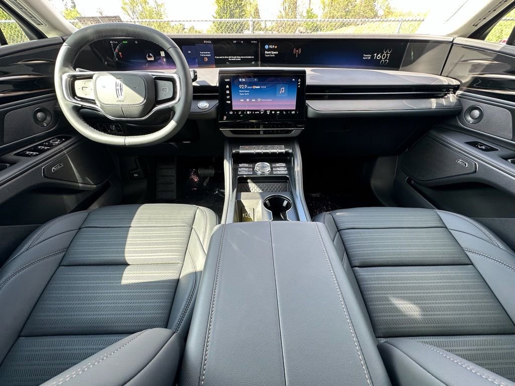 New 2026 Lincoln Nautilus Reserve w/ Jet Appearance Package AWD/4WD image 21