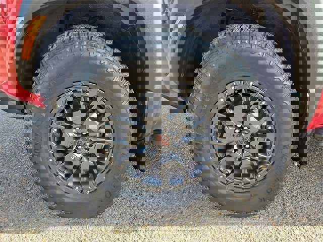 Certified 2023 Nissan Frontier PRO-4X w/ Pro-4X Premium Package image 32