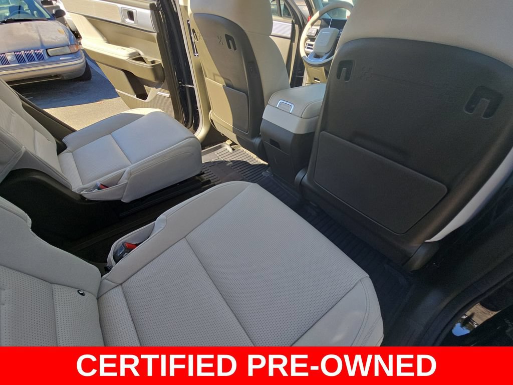 Used 2025 Hyundai Santa Fe Calligraphy AWD/4WD image 12