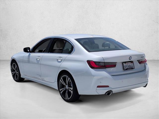 Used 2024 BMW 330i Sedan w/ Premium Package RWD image 7