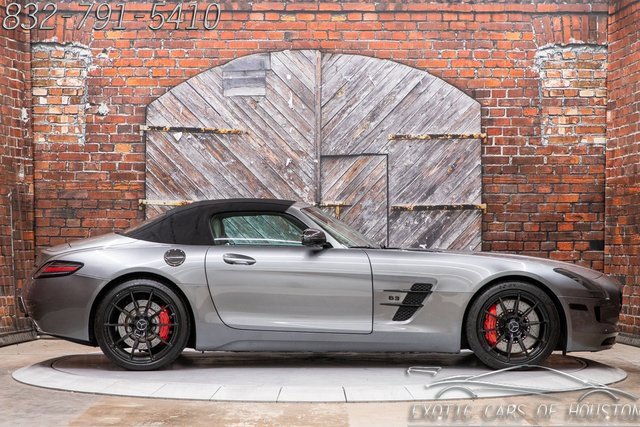 Used 2014 Mercedes-Benz SLS AMG GT Roadster w/ Designo Style Package image 9