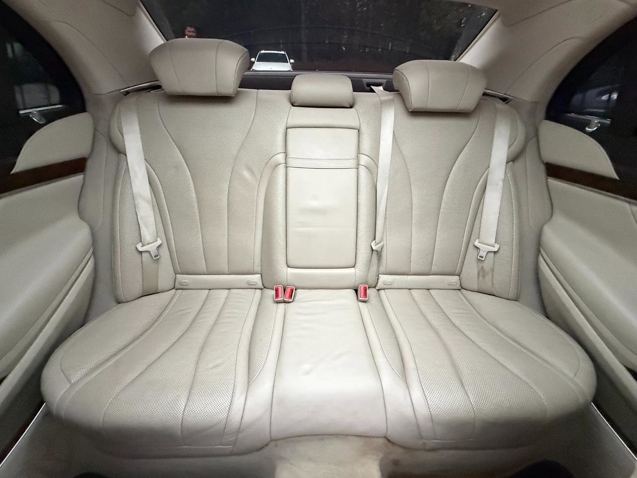 Used 2017 Mercedes-Benz S 550 Sedan image 15