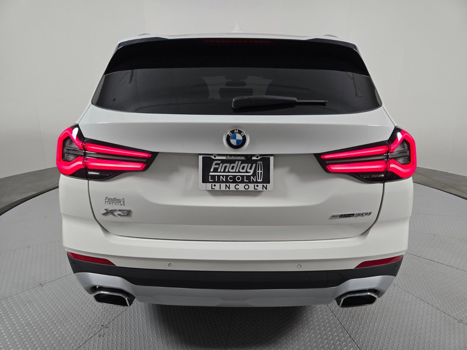 Used 2022 BMW X3 sDrive30i w/ Convenience Package image 4