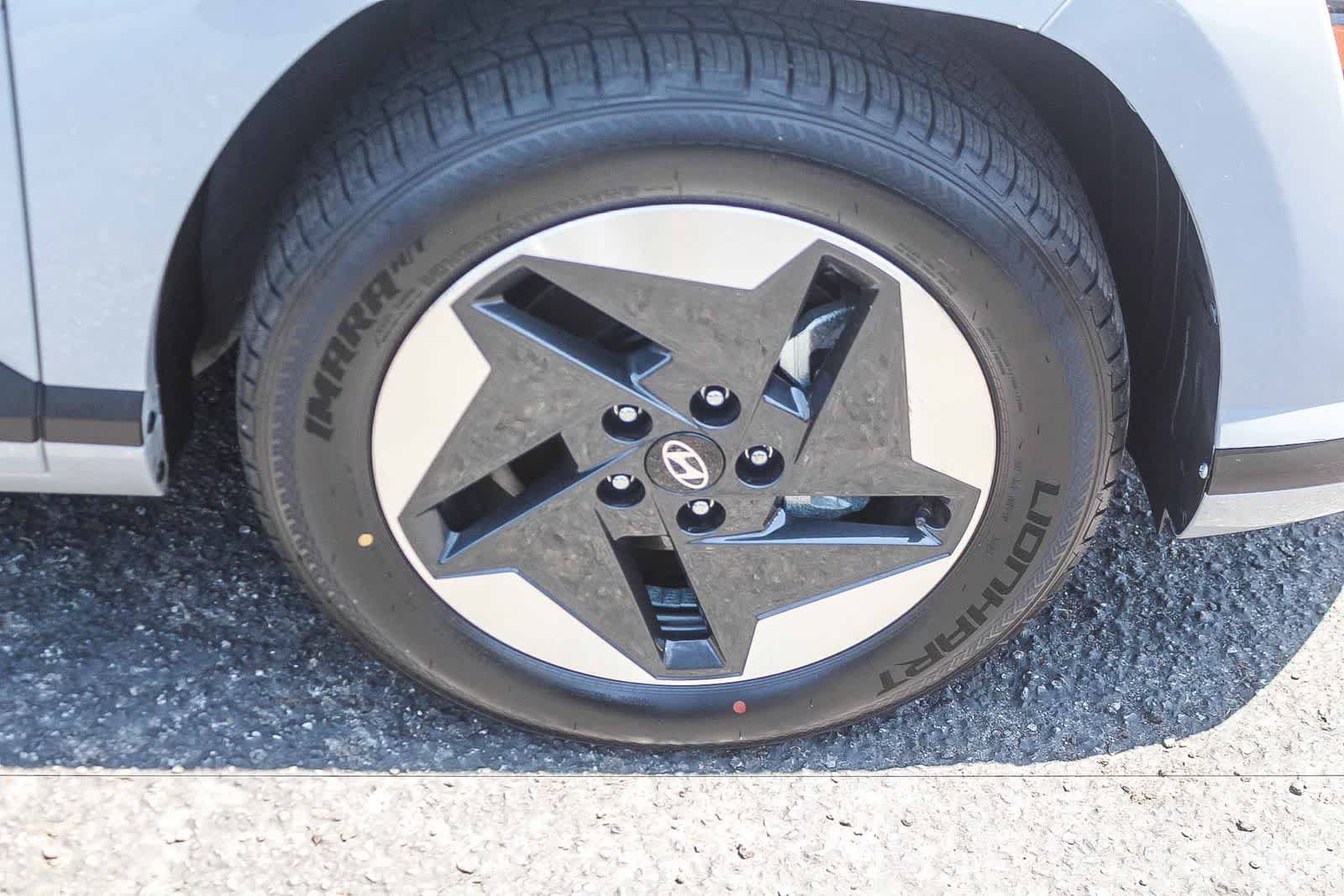 Certified 2024 Hyundai Kona SEL FWD image 12