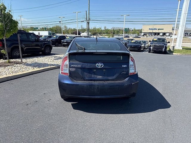 Used 2013 Toyota Prius Two FWD image 6