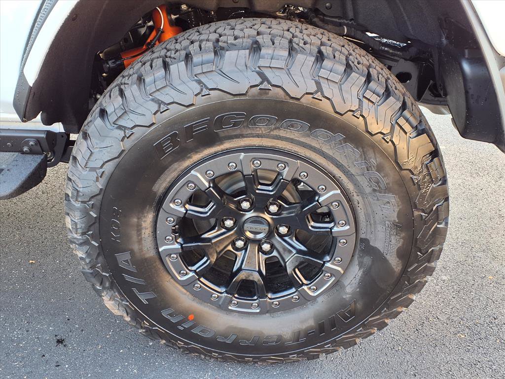 New 2025 Ford Bronco Raptor image 10