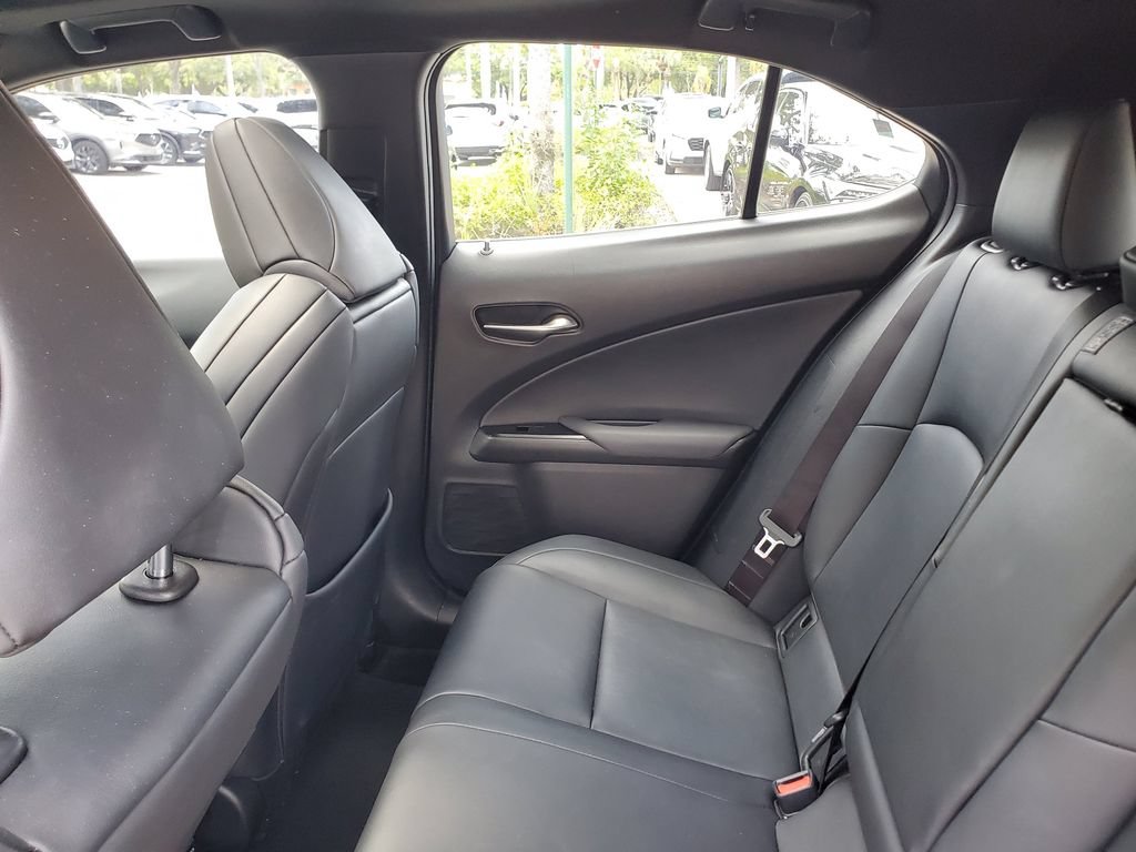 Used 2020 Lexus UX 250h F Sport w/ F Sport Luxury Package AWD/4WD image 12