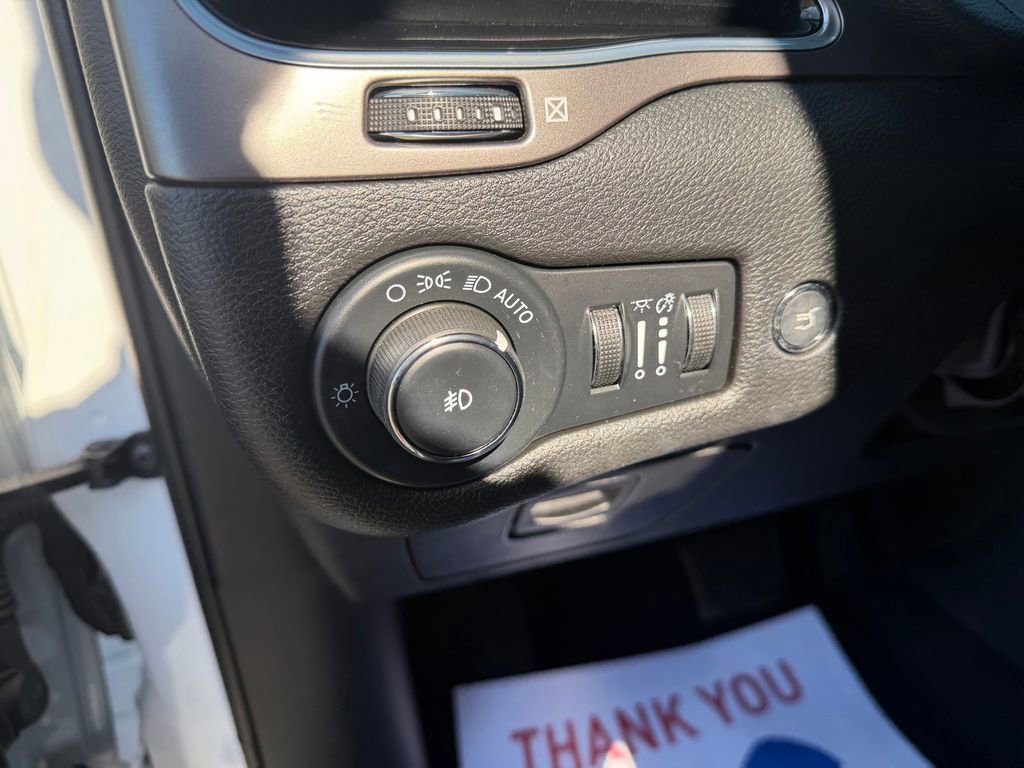 Certified 2022 Jeep Cherokee Limited image 20