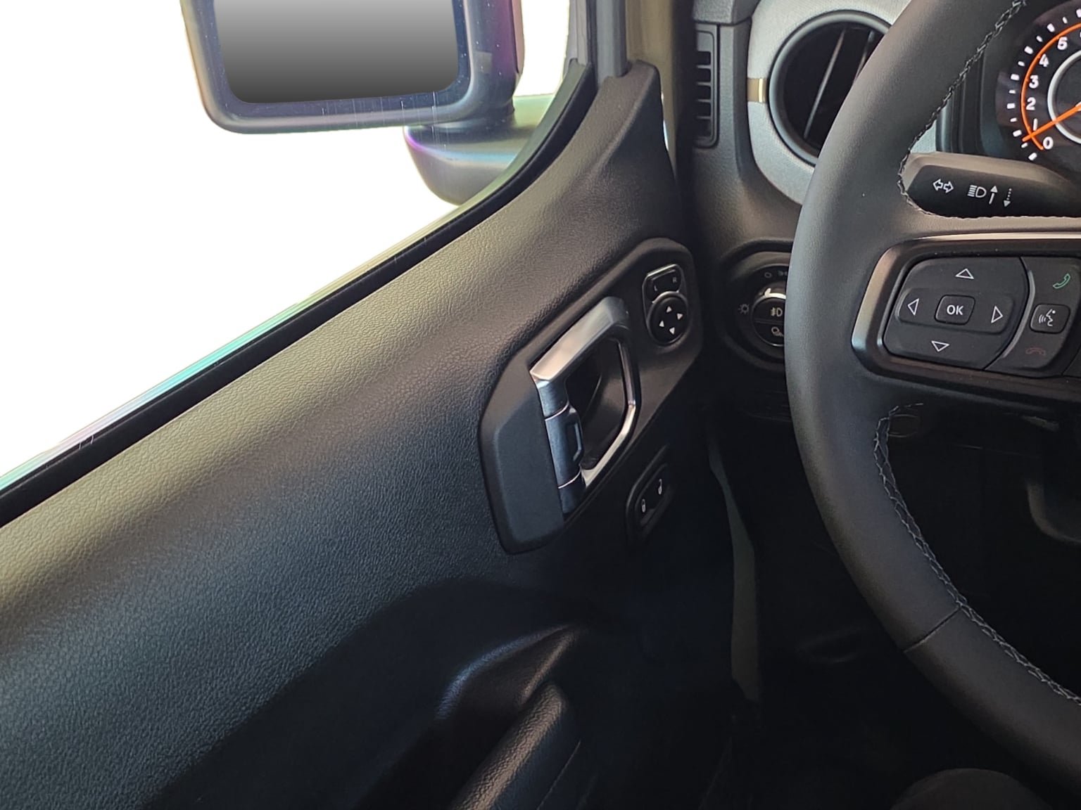 Used 2025 Jeep Gladiator Sport AWD/4WD image 22