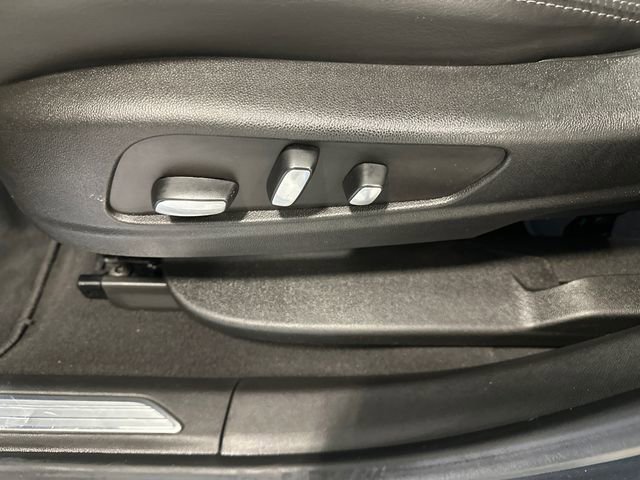 Used 2022 Cadillac XT5 Premium Luxury image 20