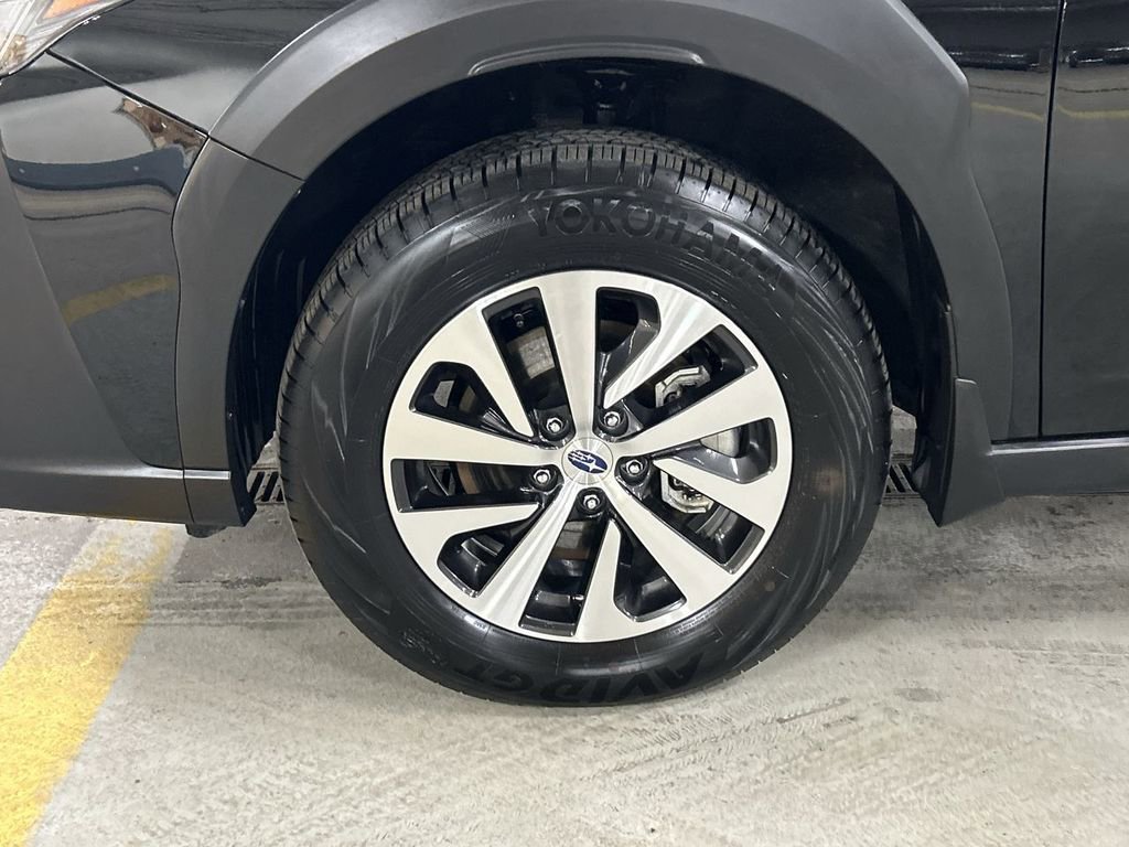 Certified 2025 Subaru Outback Premium image 10
