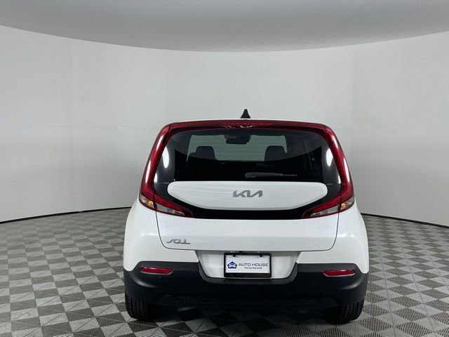 Used 2022 Kia Soul LX w/ Technology Package FWD image 6
