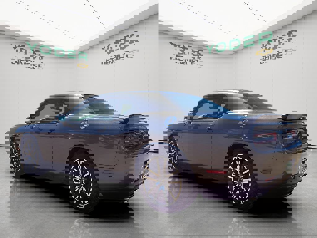 Used 2023 Dodge Challenger R/T image 9