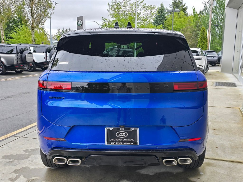 New 2025 Land Rover Range Rover Sport Autobiography image 6