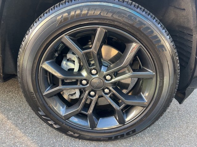 Used 2023 Jeep Grand Cherokee 30th Anniversary image 11