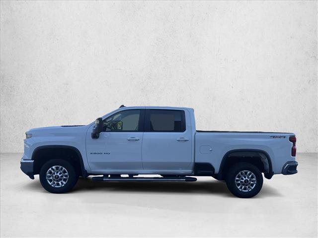 Used 2025 Chevrolet Silverado 2500 LT w/ Convenience Package AWD/4WD image 8