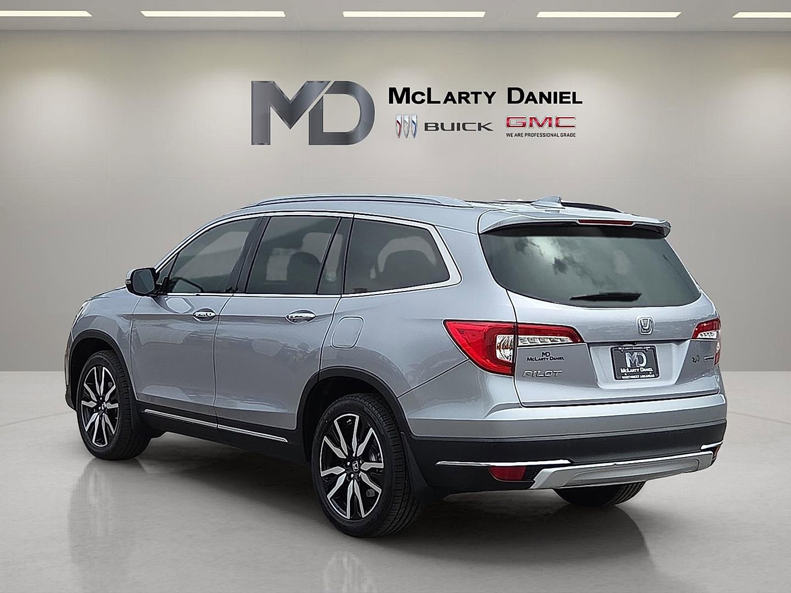 Used 2020 Honda Pilot Touring image 4