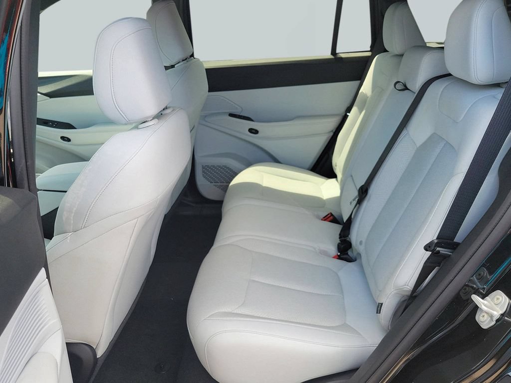 New 2026 Jeep Cherokee Laredo AWD/4WD image 25
