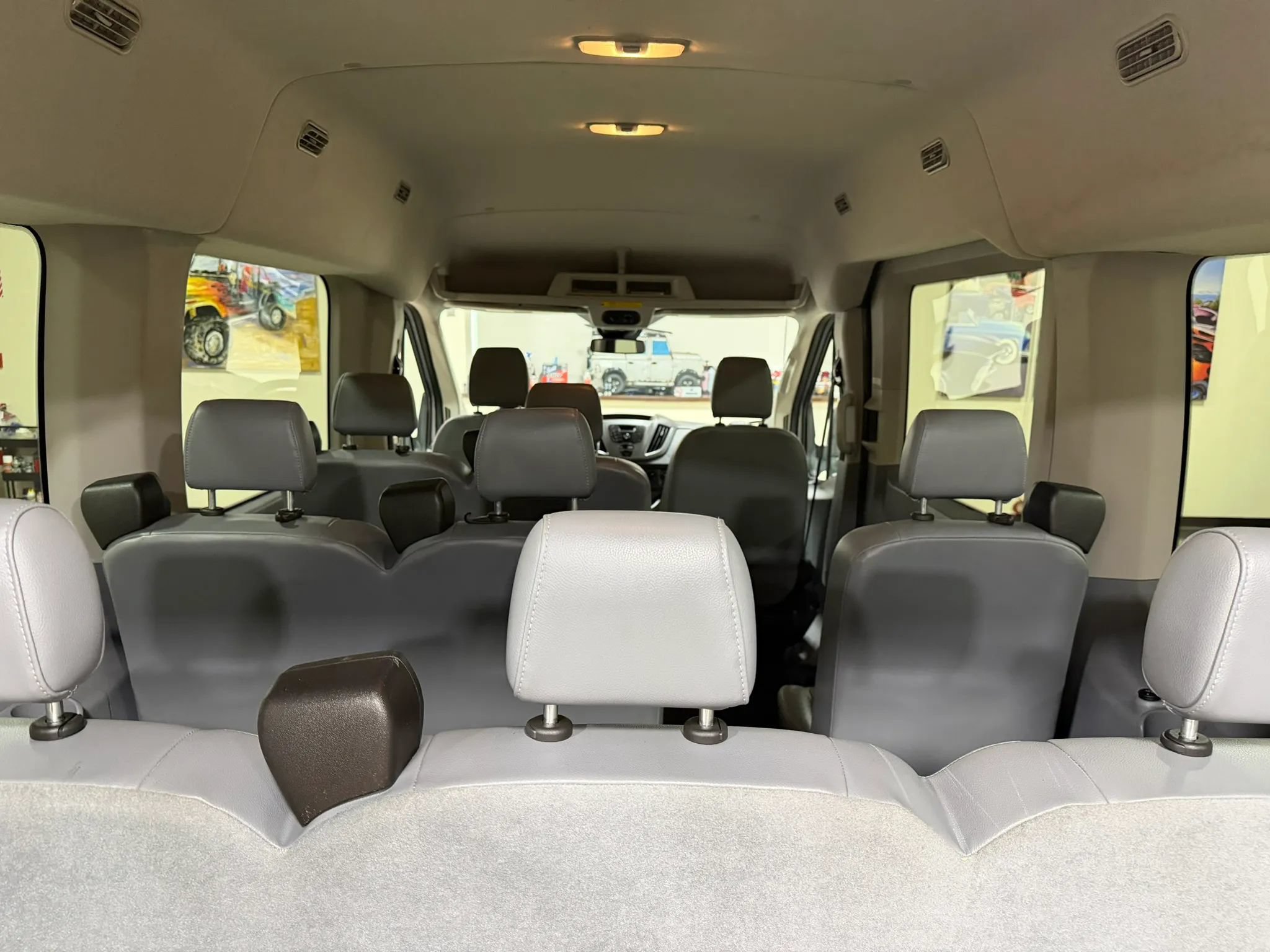 Used 2015 Ford Transit 150 XL RWD image 23