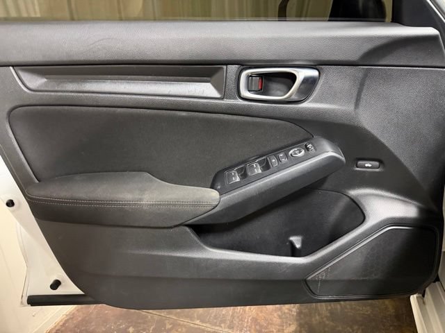 Used 2025 Honda Civic Sport image 12