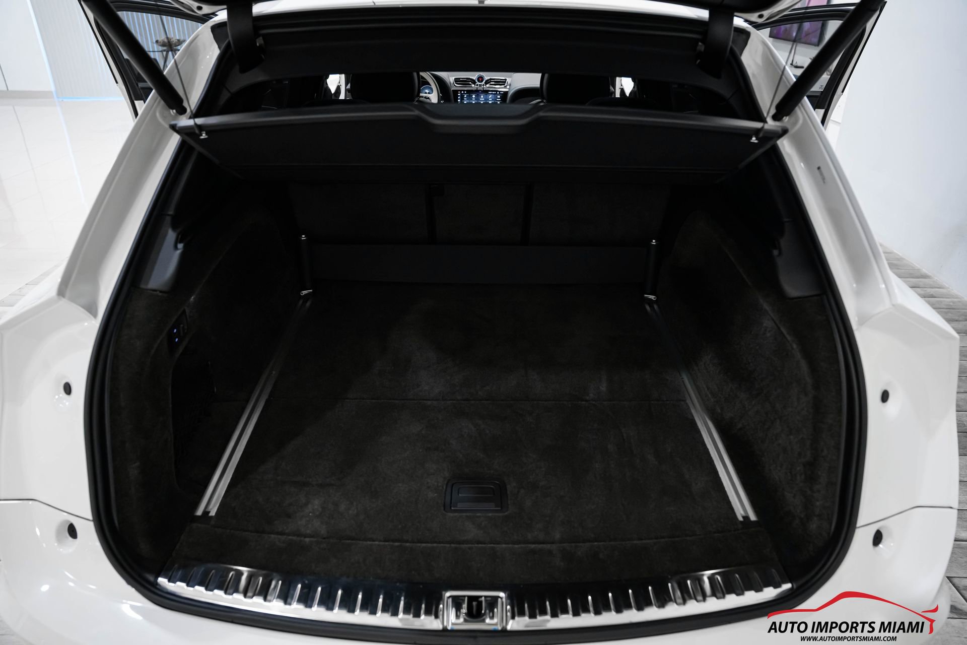 Used 2022 Bentley Bentayga Speed image 77