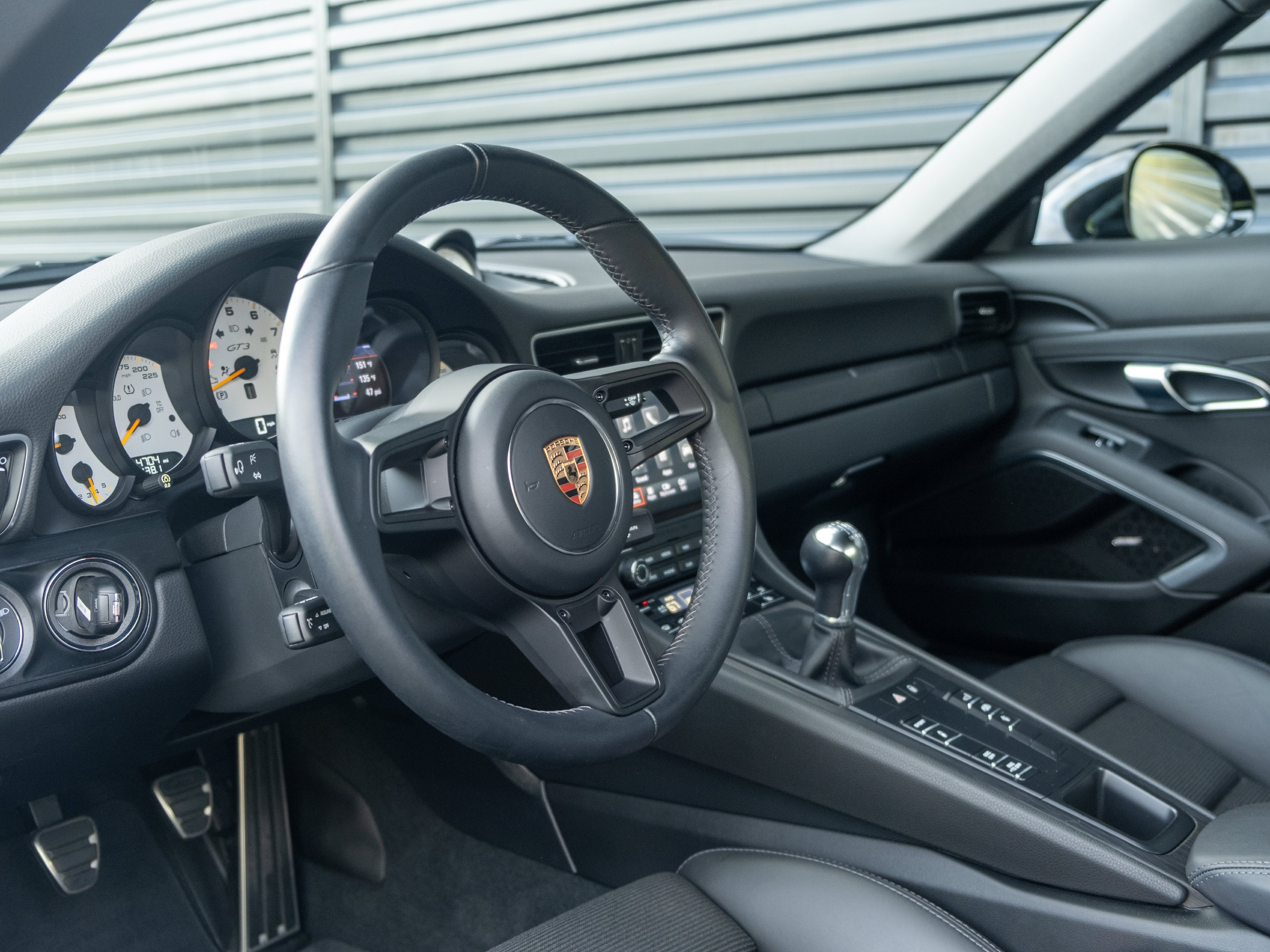 Certified 2018 Porsche 911 GT3 RWD image 4