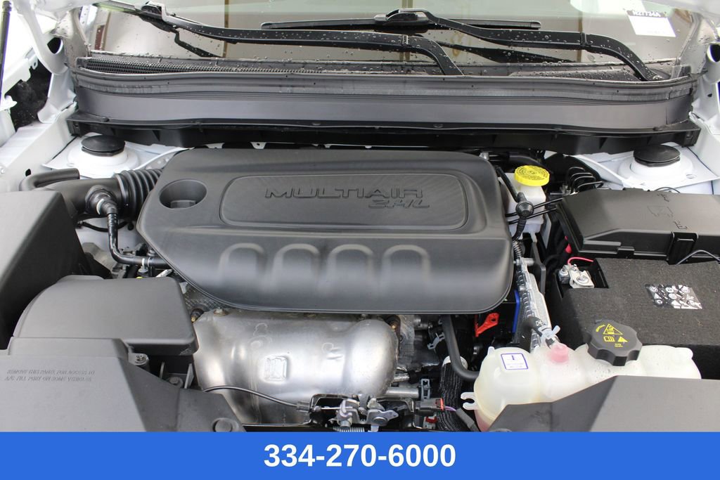 Used 2023 Jeep Cherokee Altitude Lux w/ Lux Elite Package image 35