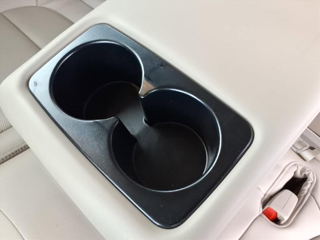 Used 2023 Lincoln Corsair Reserve image 27