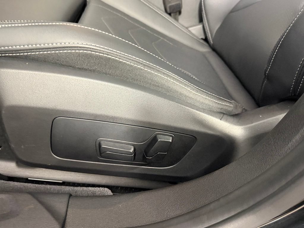 Used 2026 BMW 228i FWD image 27